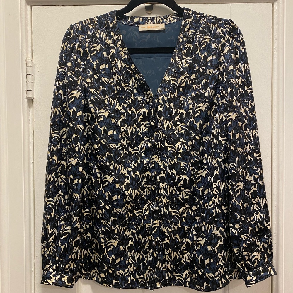 Tory Burch Long Sleeved Silk top size 6